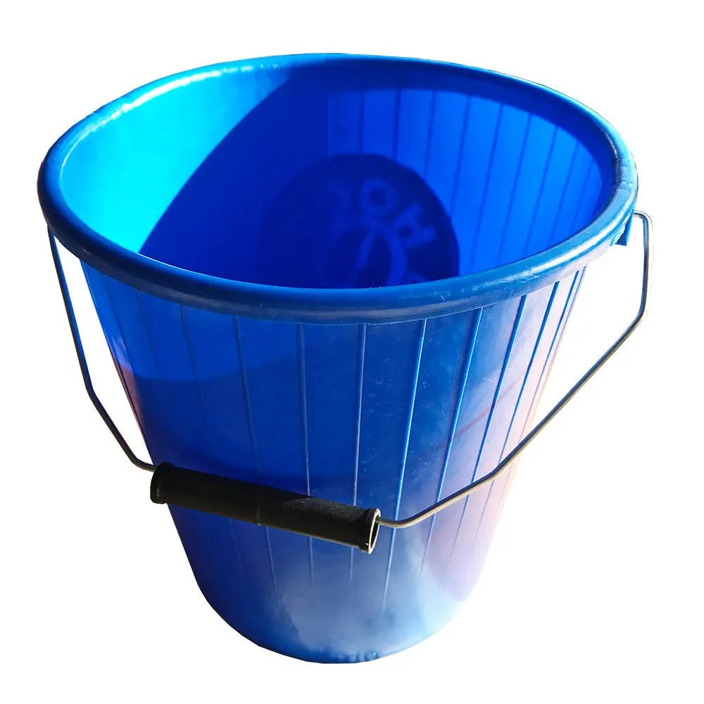 Hoof Proof Calf Bucket 5L c/w Handle - Rib-Blue C10