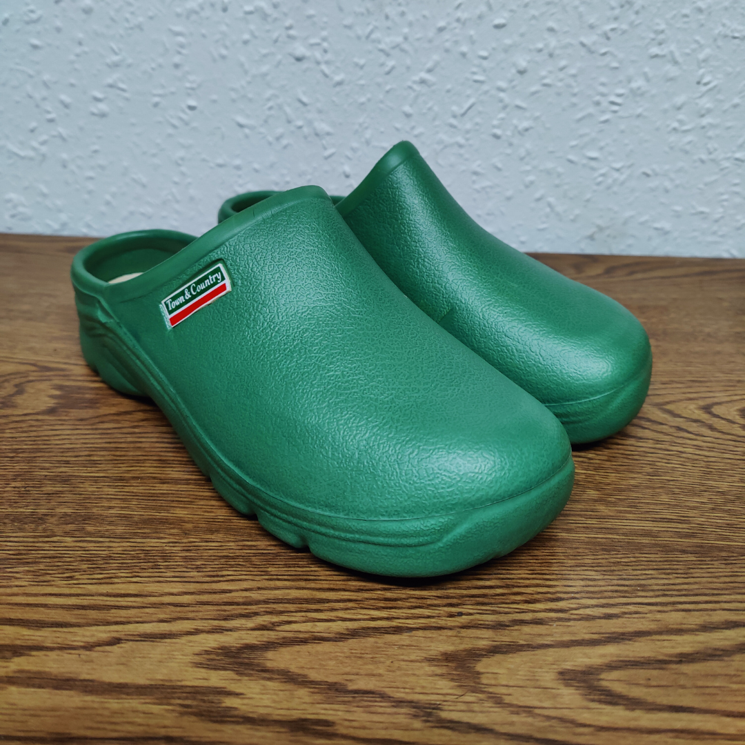 Town & Country Cloggies