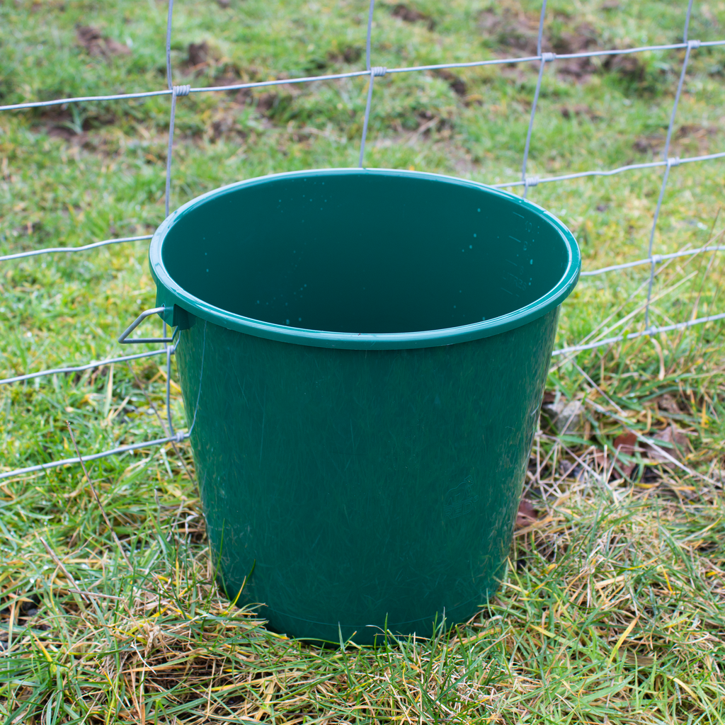 Calf Bucket Small 10L Green