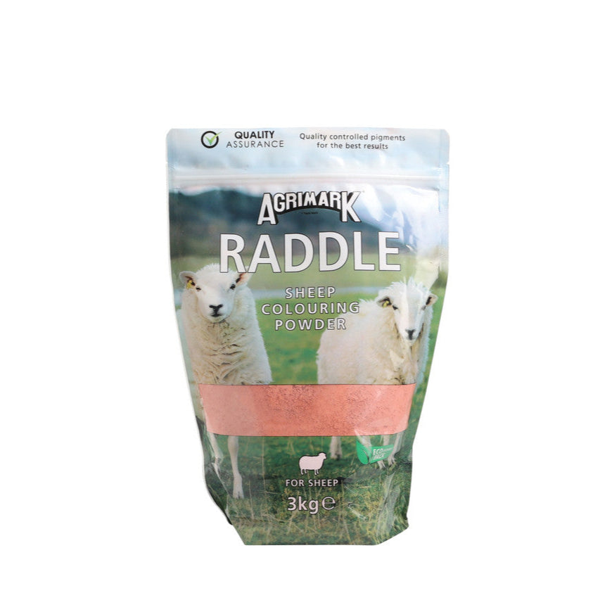 A pack of Agrimark Raddle sheep colouring powder with a scenic label on a white background.