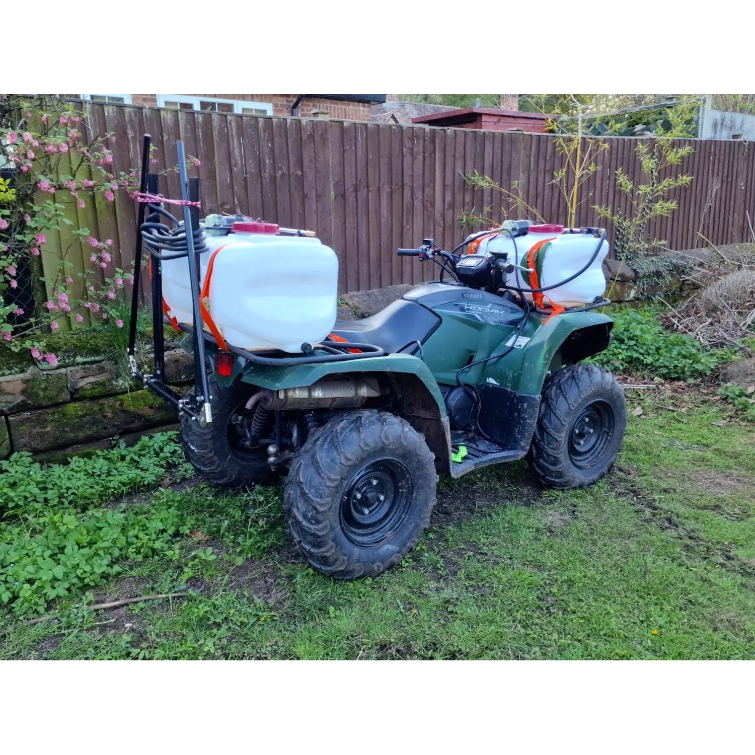 Gwaza Sprayer ATV with Wand and Folding Boom 100L Tank